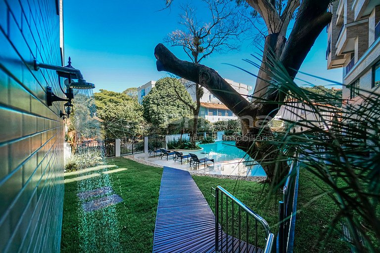 302 03 Waldgarten Bombinhas - 50 m do Mar e Frente Avenida -