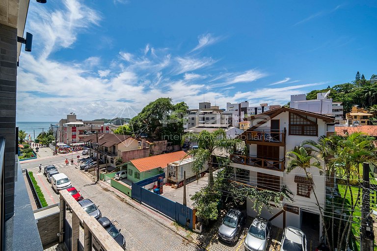 303 03 - WaldGarten- 50 m do Mar - Condomínio de Alto Padrão