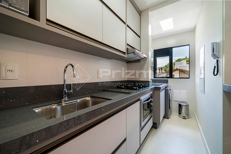 303 03 - WaldGarten- 50 m do Mar - Condomínio de Alto Padrão