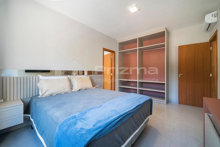 Charmoso duplex com piscina privativa na praia de Mariscal.