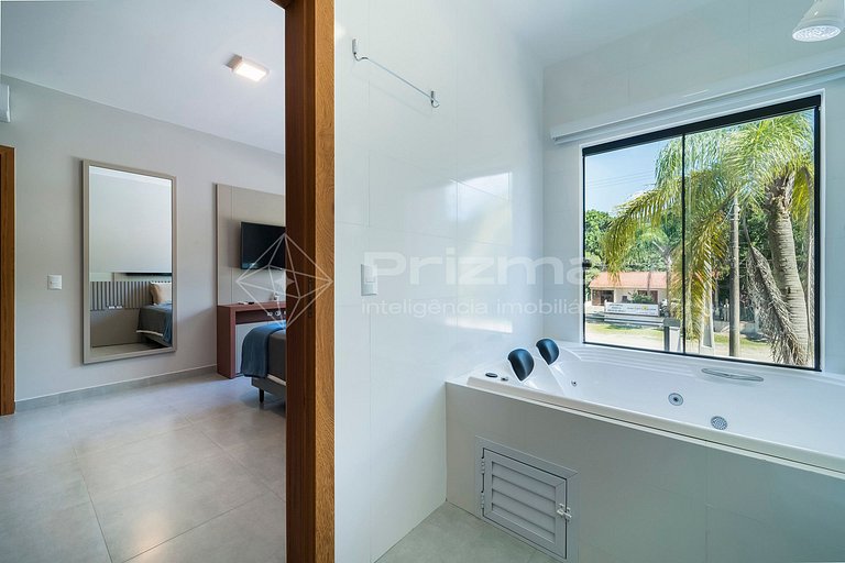 Charmoso duplex com piscina privativa na praia de Mariscal.