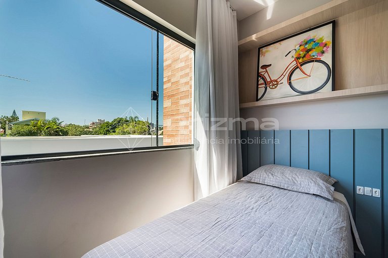 Charmoso duplex com piscina privativa na praia de Mariscal.