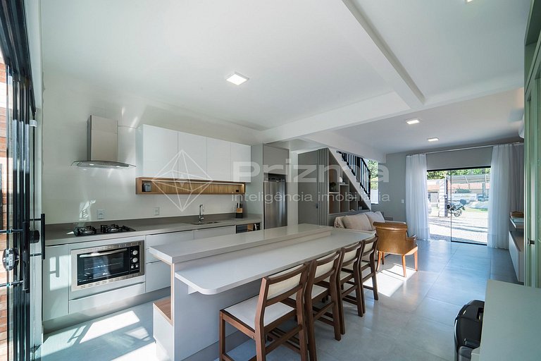 Charmoso duplex com piscina privativa na praia de Mariscal.