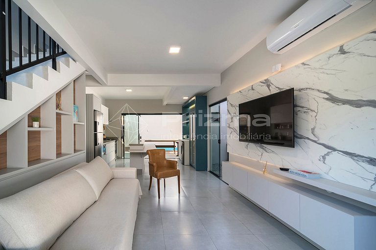 Charmoso dúplex com piscina privativa na praia de Mariscal.