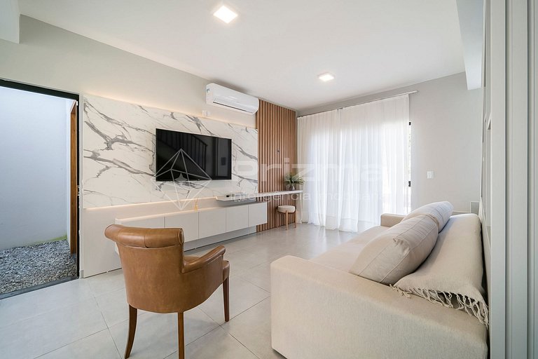 Charmoso dúplex com piscina privativa na praia de Mariscal.