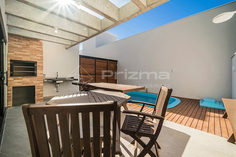 Charmoso dúplex com piscina privativa na praia de Mariscal.