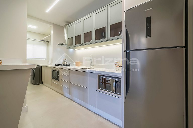 504 02 - WaldGarten - Vista p/ Mar a Passos da Praia - Condo