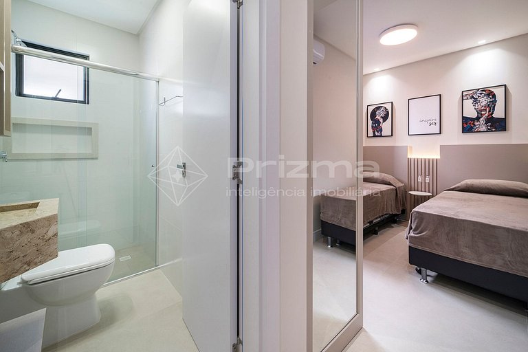 504 02 - WaldGarten - Vista p/ Mar a Passos da Praia - Condo