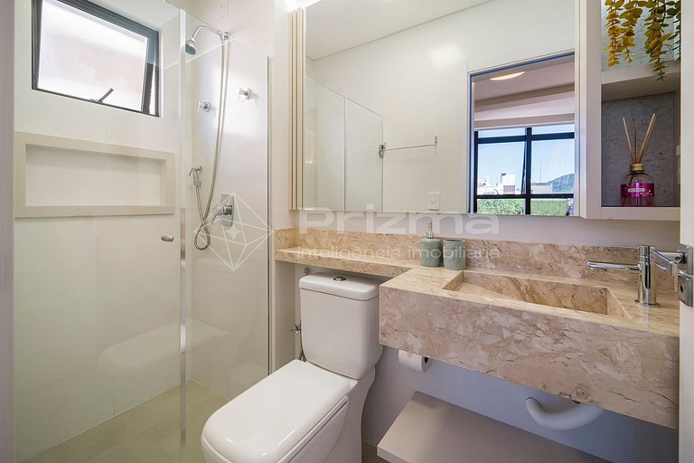 504 02 - WaldGarten - Vista p/ Mar a Passos da Praia - Condo