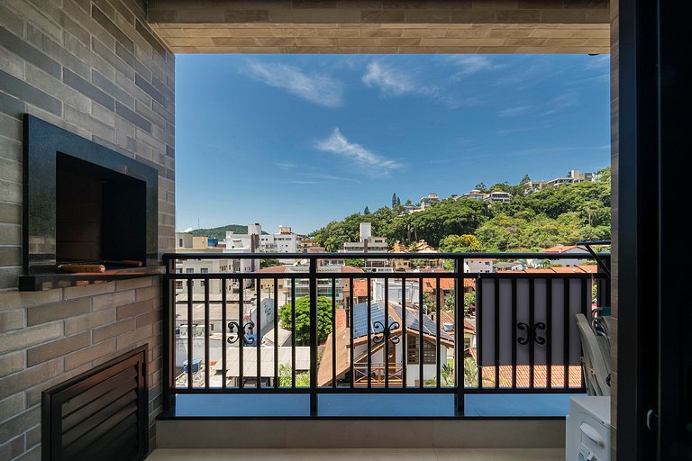 502 03 - WaldGarten- 50 m do Mar Frente a Avenida - Condomín