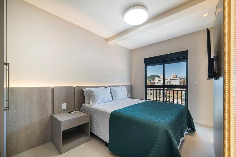 502 03 - WaldGarten- 50 m do Mar Frente a Avenida - Condomín