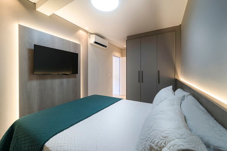 502 03 - WaldGarten- 50 m do Mar Frente a Avenida - Condomín