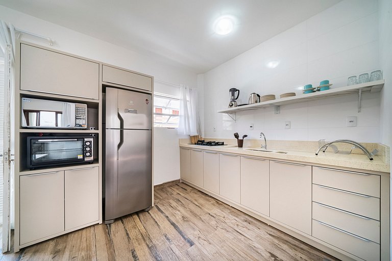 Apartamento Confortável - 50 metros da Praia de Bombinhas