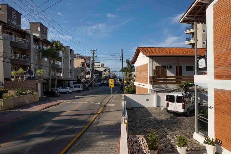 Apartamento Confortável - 50 metros da Praia de Bombinhas