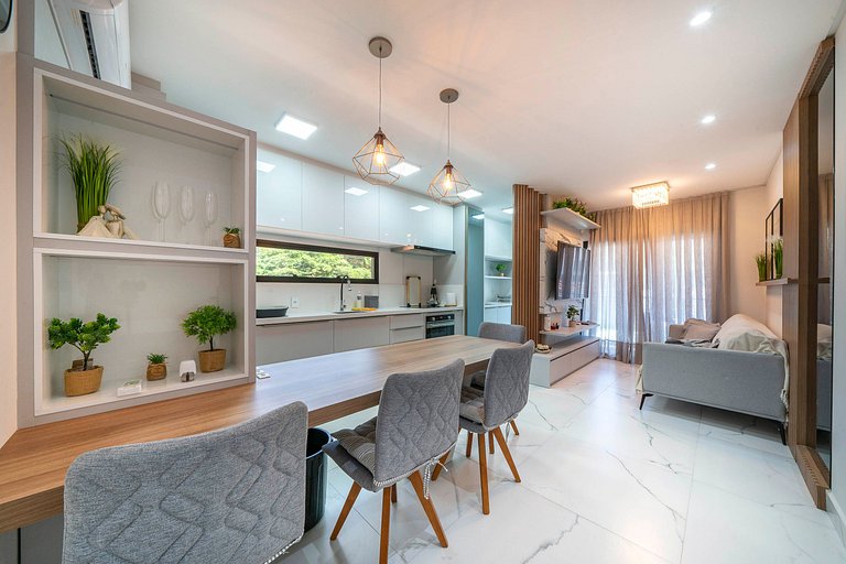 Monserrate 103 - Apto na praia de Bombas - Finamente mobilia