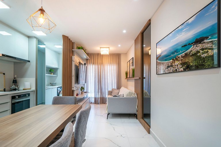 Monserrate 103 - Apto na praia de Bombas - Finamente mobilia