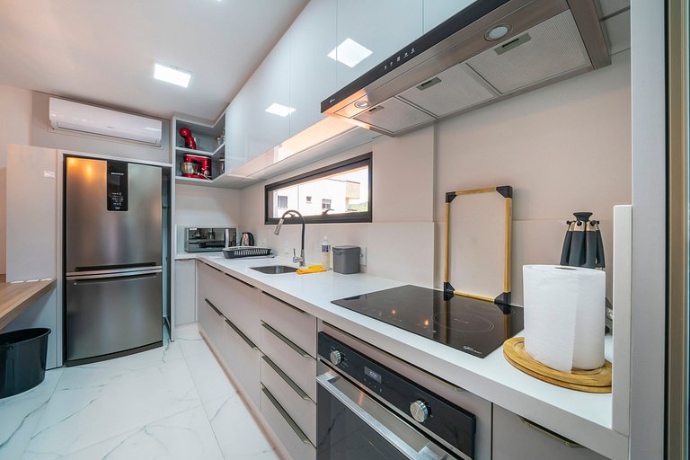 Monserrate 103 - Apto na praia de Bombas - Finamente mobilia