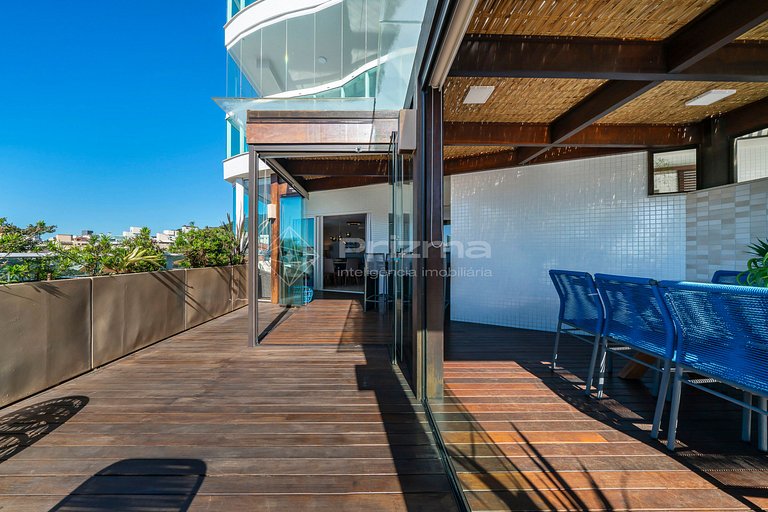 Luxo e conforto • Apto frente mar com piscina