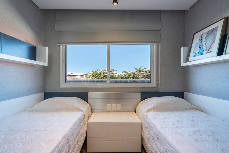 Luxo e conforto • Apto frente mar com piscina