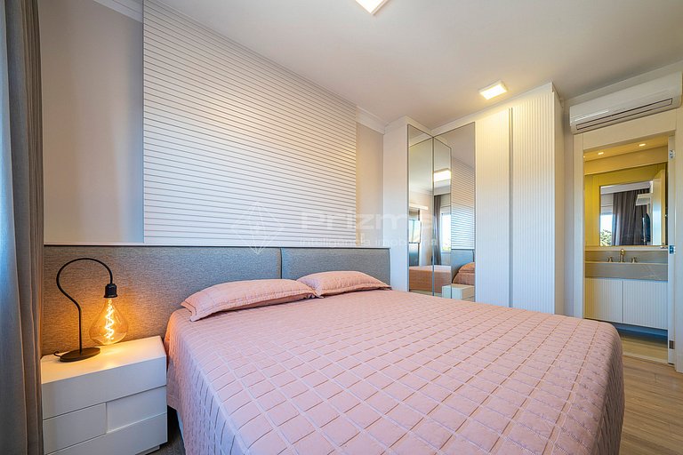 Luxo e conforto • Apto frente mar com piscina