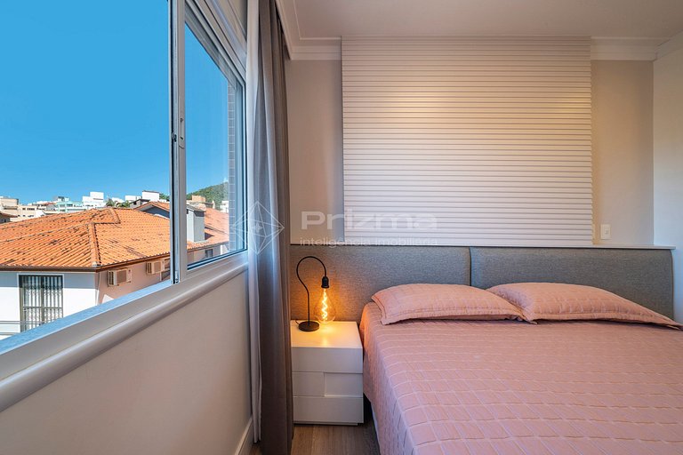 Luxo e conforto • Apto frente mar com piscina