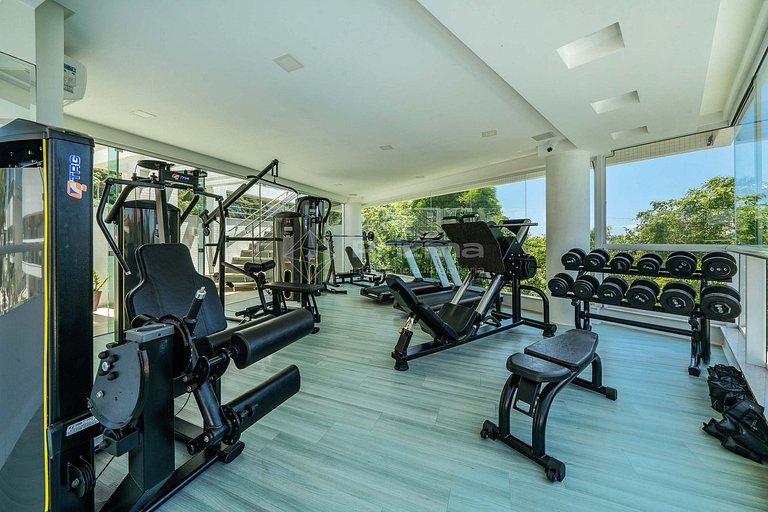 Luxo e conforto • Apto frente mar com piscina