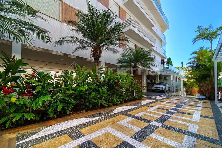 Luxo e conforto • Apto frente mar com piscina
