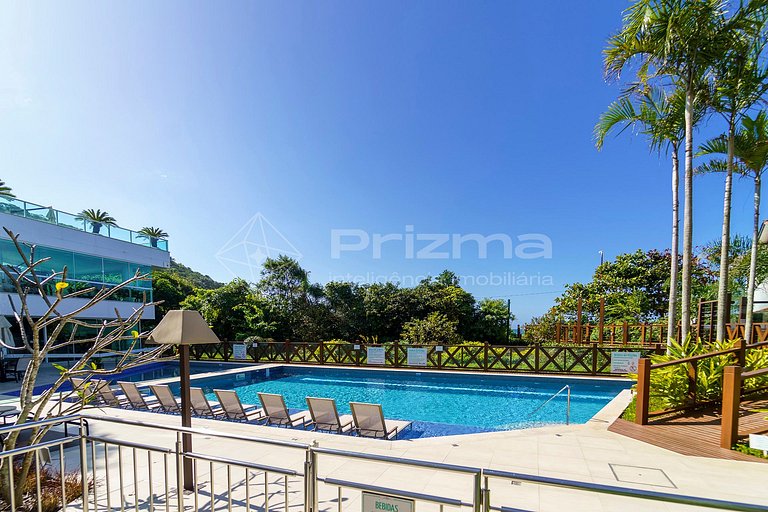 Luxo e conforto • Apto frente mar com piscina
