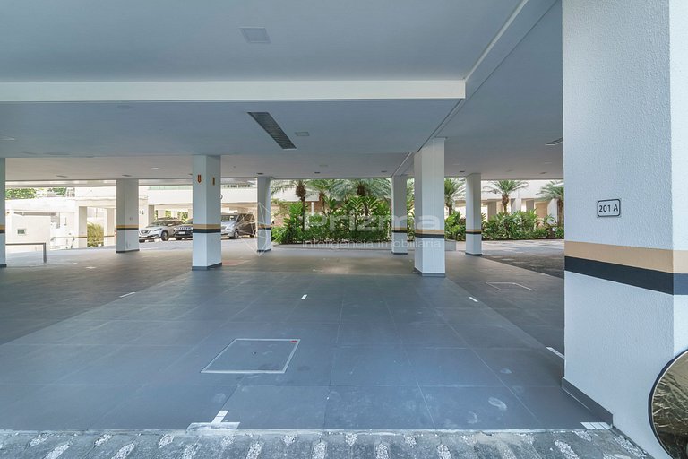 Luxo e conforto • Apto frente mar com piscina