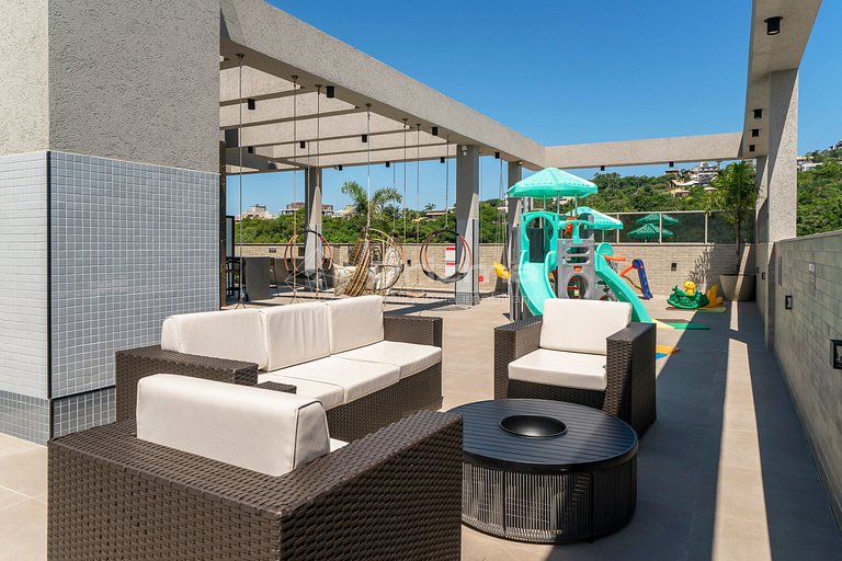 Flat c/ Piscina Aquecida, Jacuzzi e Lazer - 550m do Mar