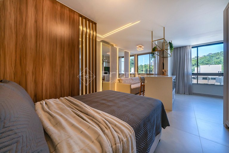 Flat com Piscina Aquecida, Jacuzzi e Lazer - 550m do Mar