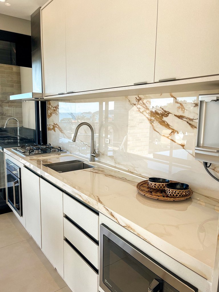 503 02 - WaldGarten- Vista p/ Mar a Passos da Praia - Condom