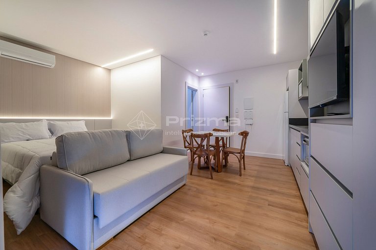 512 - Flat Moderno e Bem Localizado a Poucos Metros da Praia