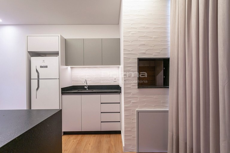 402 - Flat com café da manhã a 120m da praia