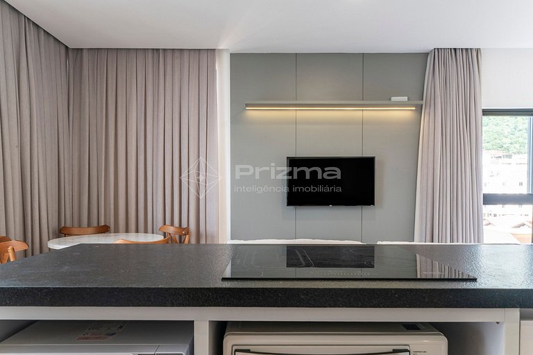 402 - Flat com café da manhã a 120m da praia