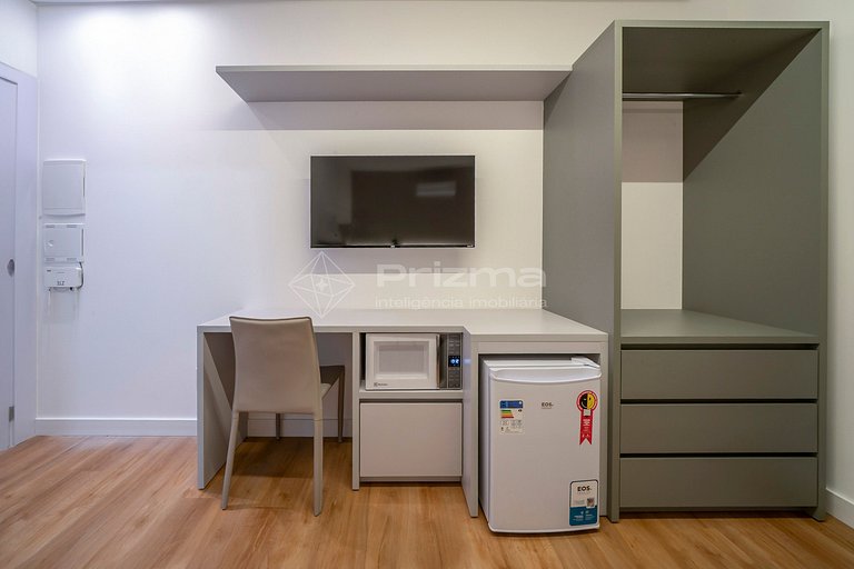 408 - Ótima Suíte em Localização Incrível – Praia de Bombinh