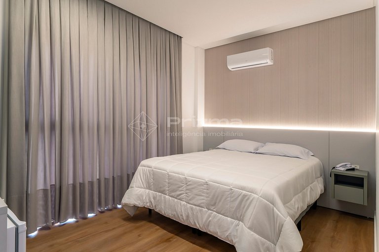 408 - Ótima Suíte em Localização Incrível – Praia de Bombinh