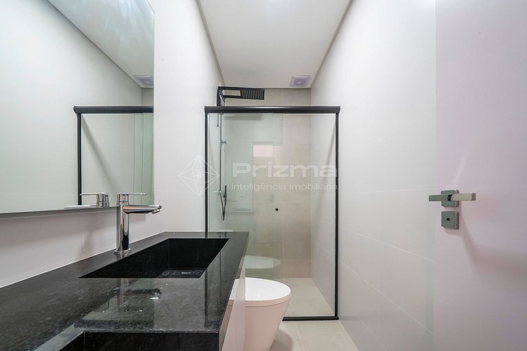 309 - Ótima Suíte em Excelente Localização– Praia de Bombinh