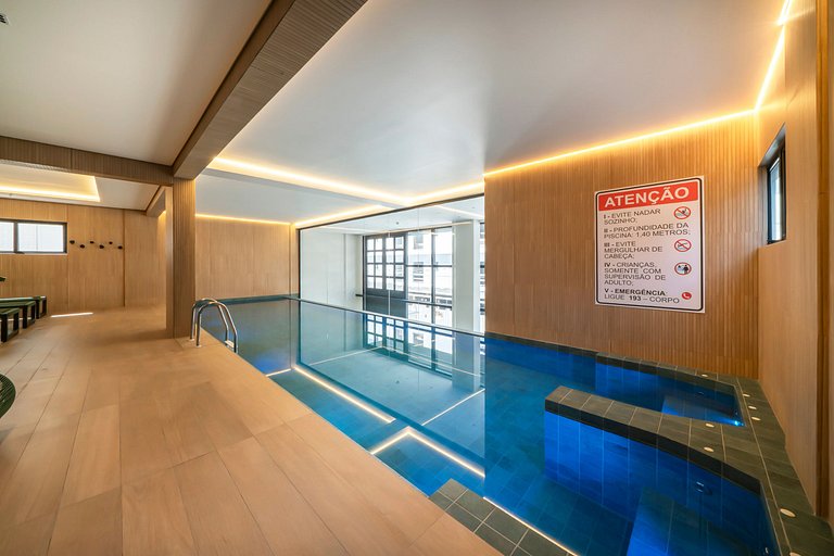 309 - Ótima Suíte em Excelente Localização– Praia de Bombinh