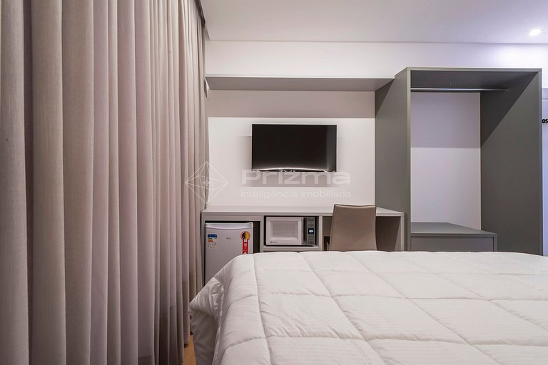 305 - Suíte Linda em Localização Incrível – Praia de Bombinh