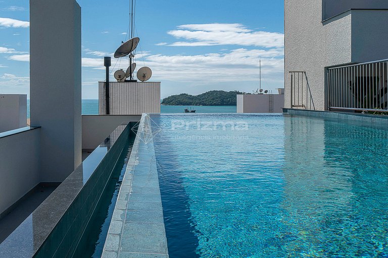512 - Flat Moderno e Bem Localizado a 120 metros da praia de