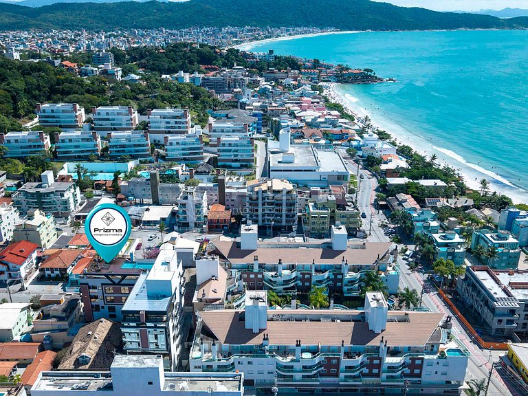 512 - Flat Moderno e Bem Localizado a 120 metros da praia de