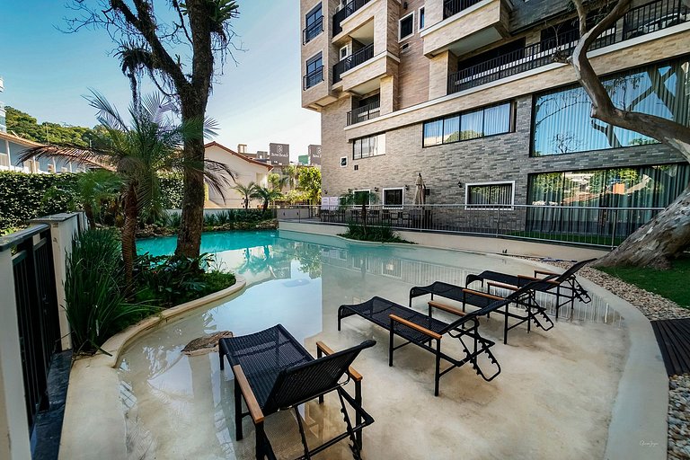401 02 Waldgarten Bombinhas - 50 m do Mar e Frente Avenida -