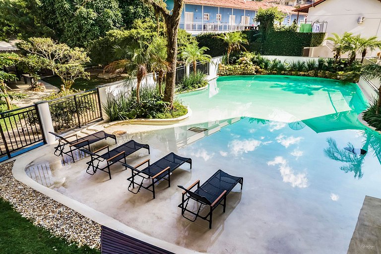 401 02 Waldgarten Bombinhas - 50 m do Mar e Frente Avenida -