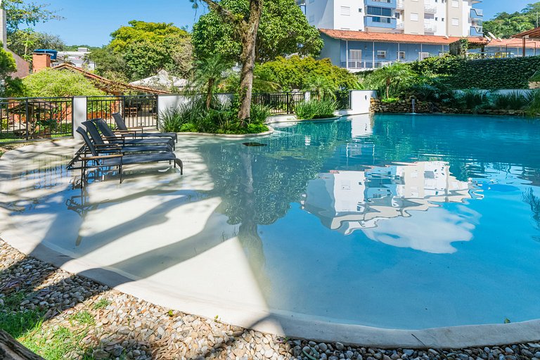 401 02 Waldgarten Bombinhas - 50 m do Mar e Frente Avenida -