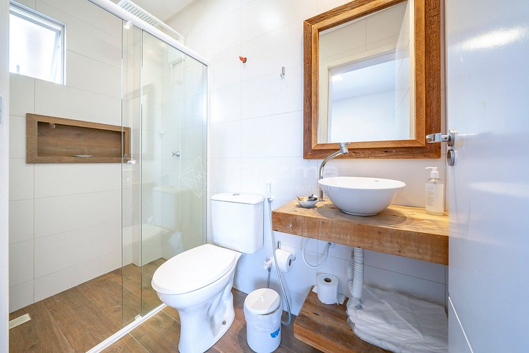 Linda Suíte em Residencial - Entre Bombinhas e 4 Ilhas