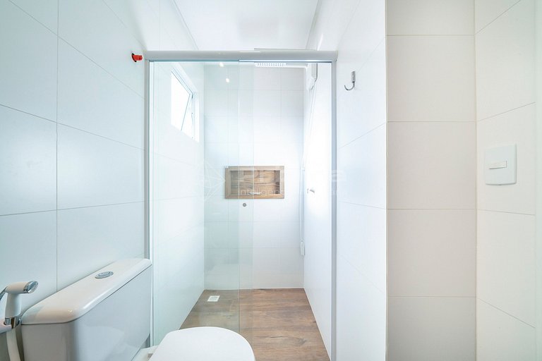 Linda Suíte em Residencial - Entre Bombinhas e 4 Ilhas