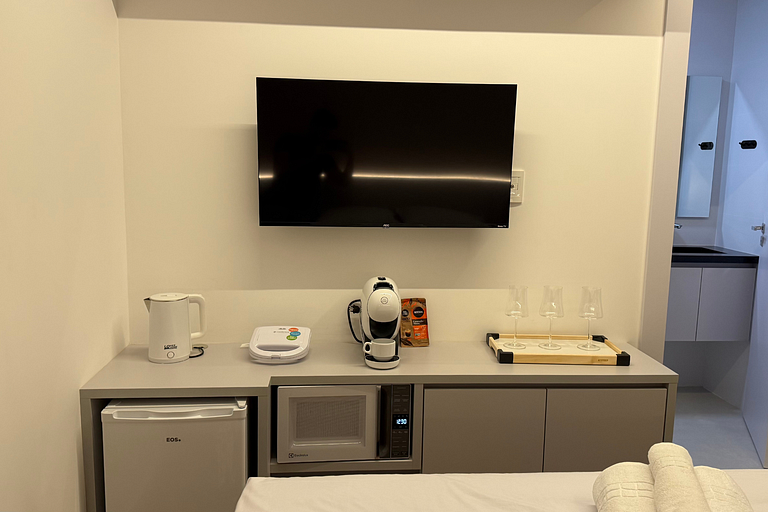 506 - Excelente Suíte em Localização Incrível – Praia de Bom