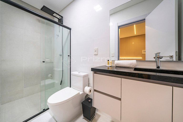 306 - Ótima suíte em Excelente Localização- Praia de Bombinh