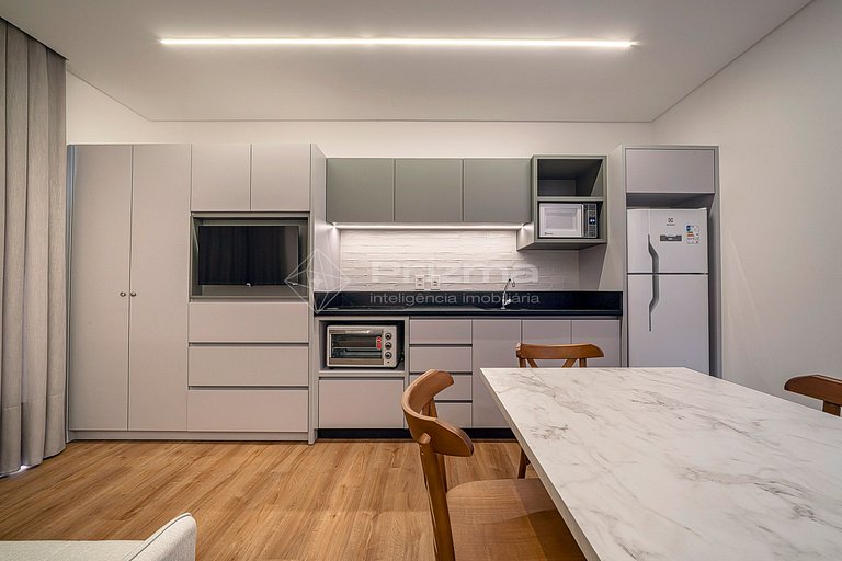 313 - Flat Moderno e Bem Localizado a 120 metros da praia de